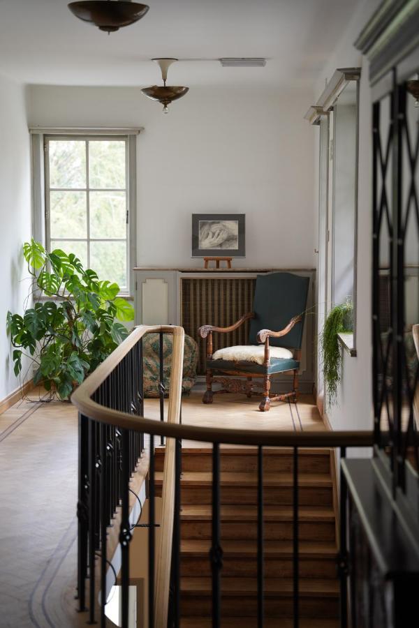 Edville Home Gent Bagian luar foto